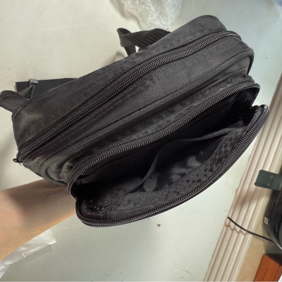 Walt Disney World Park
Mickey Mouse Embroidered
Fanny Pack Black Classic Mickey - Picture 7 of 11